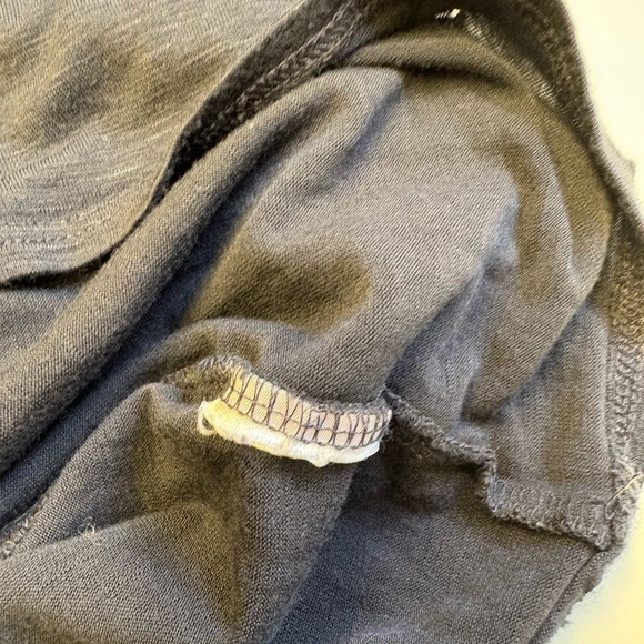 Jones New York Blue Bateau Neck Short Sleeve cold shoulder Tee women's size S - Picture 4 of 8